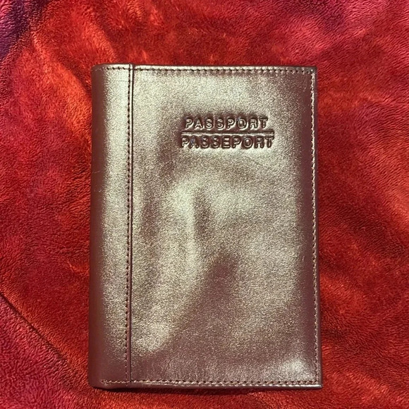 Genuine Leather wallet passport card holder in chocolate Brown - Picture 3 of 17